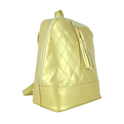 Dámsky kožený ruksak zo syntetickej kože v zlatej farbe (1)