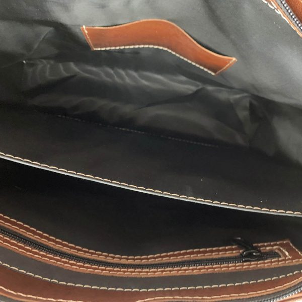 Kožená dámska kabelka SHOPPER ručne tamponovaná a tieňovaná v cigaro farbe - Image 4