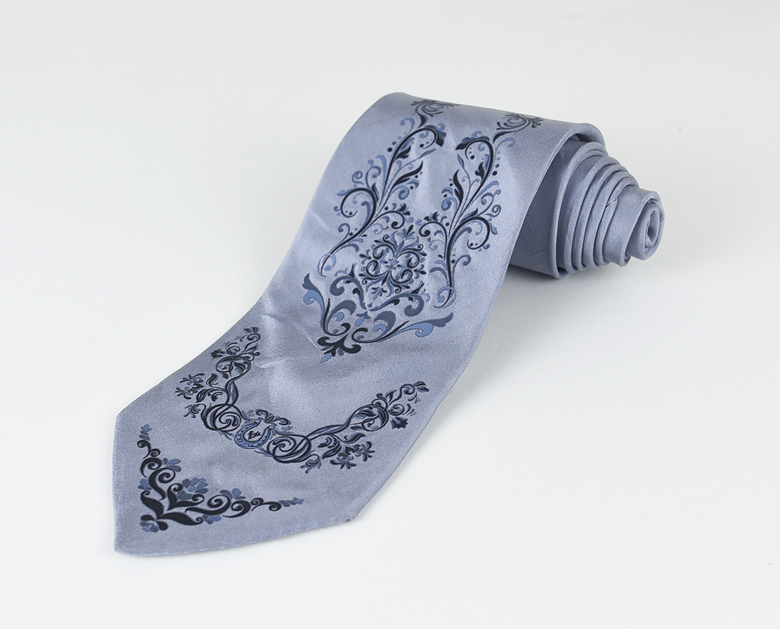 Panska-kravata-zo-100-hodvabu-Ornament-grey-HAND-MADE-Slovensko-2.jpg