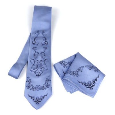 Hodvábna kravata + vreckovka vyrobená na Slovensku - Dark Ornament Purple