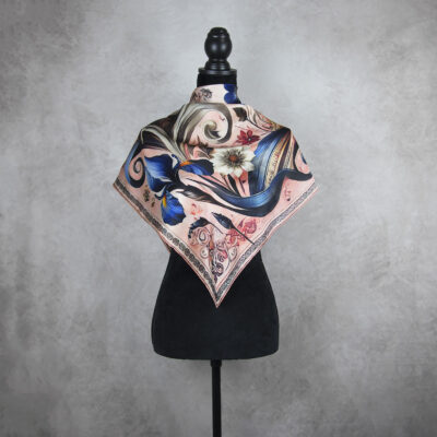 Hodvábna šatka LÚČNE KVETY - RUŽOVÉ, 90 x 90cm, Vyrobené na Slovensku