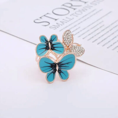 Trojprstenec pre šále a šatky s modrými motýľmi